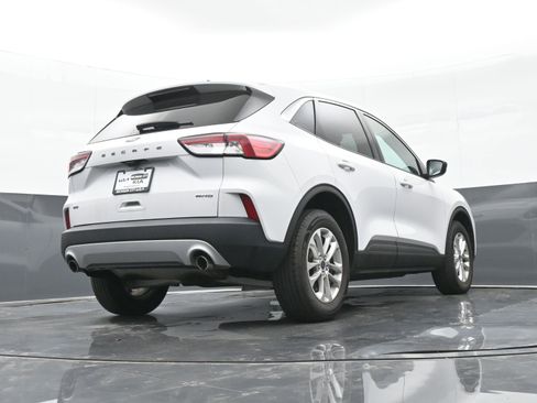 Used 2022 Ford Escape SE w/ Convenience Package image 43