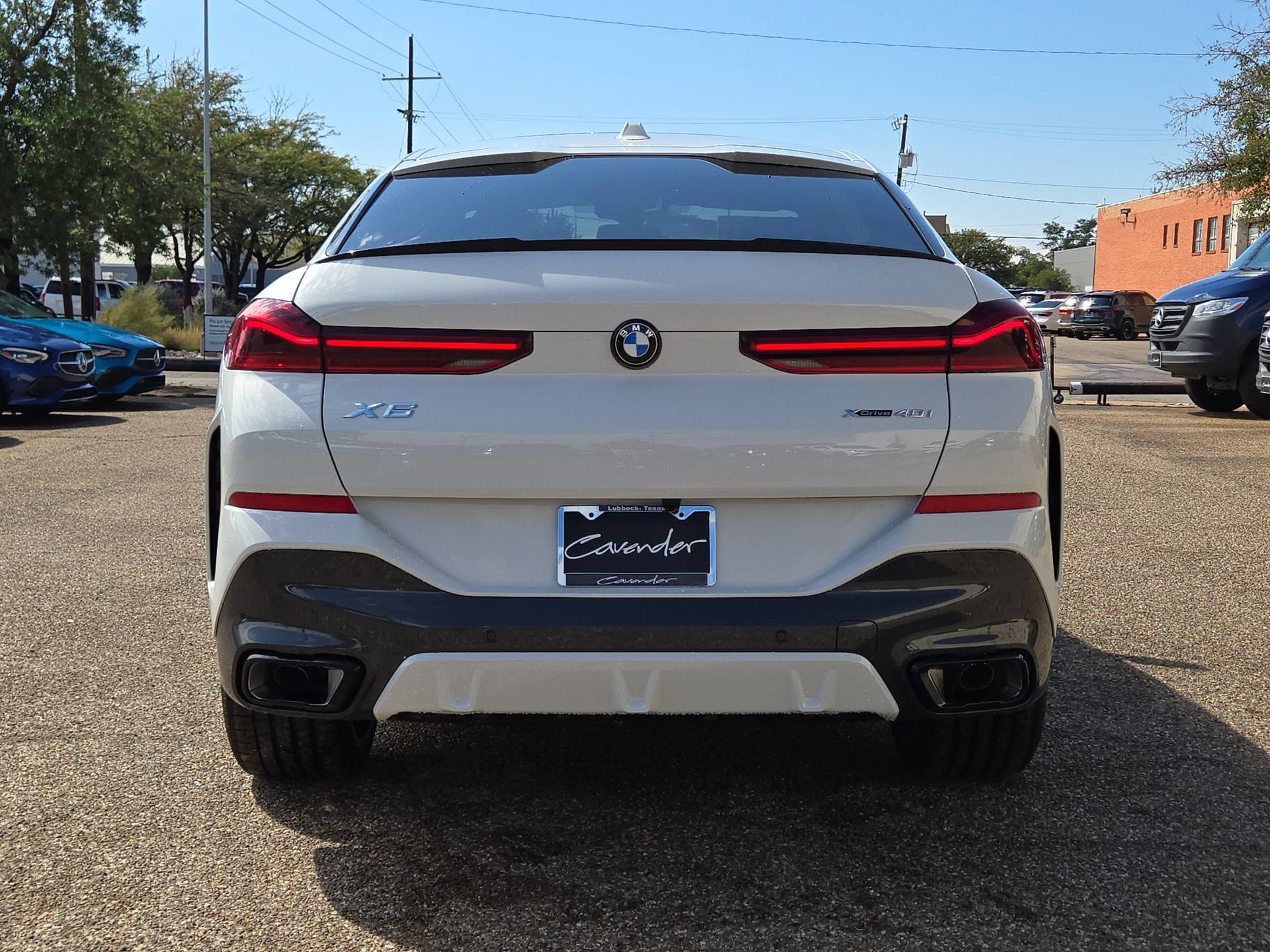 New 2027 BMW X6 xDrive40i w/ Climate Comfort Package AWD/4WD image 12