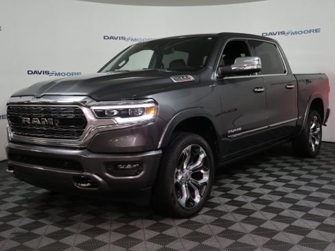 Used 2022 RAM 1500 Limited AWD/4WD image 12