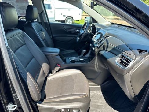 Used 2021 Chevrolet Equinox Premier AWD/4WD image 30