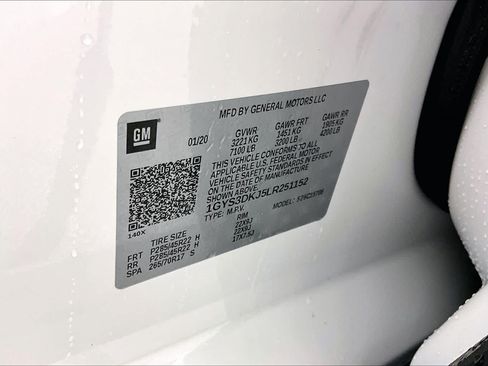 Used 2020 Cadillac Escalade Platinum RWD image 34