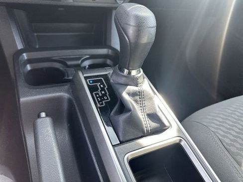 Used 2023 Toyota Tacoma SR5 AWD/4WD image 24