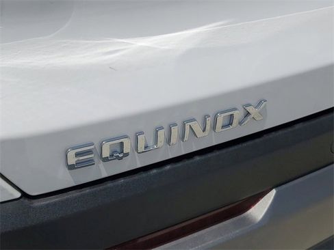 New 2026 Chevrolet Equinox LT image 10