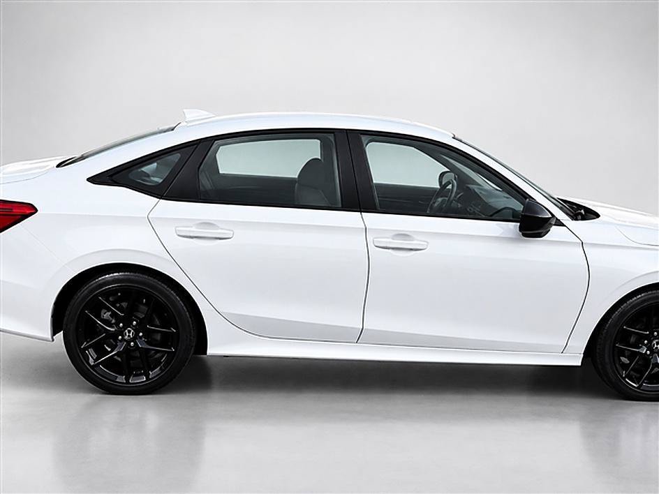 Used 2023 Honda Civic Sport image 8