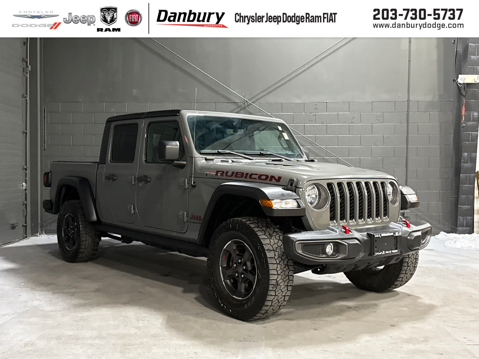 Certified 2022 Jeep Gladiator Rubicon w/ Cold Weather Group AWD/4WD image 1