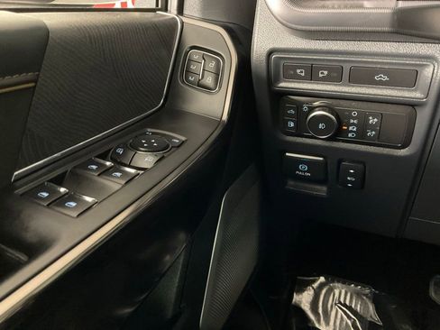 Used 2021 Ford F150 Platinum w/ Equipment Group 701A High AWD/4WD image 19