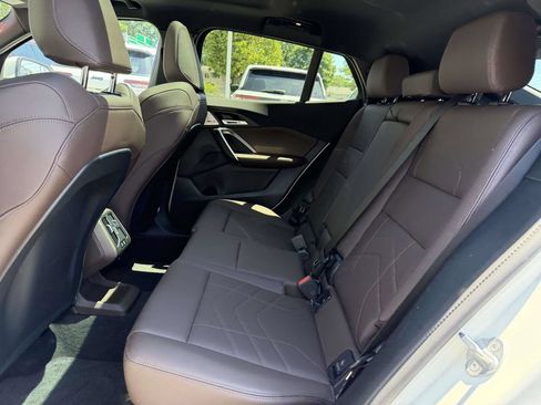 Used 2025 BMW X2 xDrive28i w/ Premium Package AWD/4WD image 21