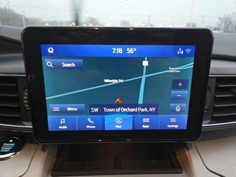 Used 2020 Ford Explorer XLT w/ Equipment Group 202A image 22