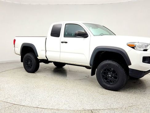 Used 2019 Toyota Tacoma SR w/ SX Package image 3