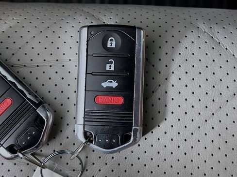 Used 2012 Acura TL SH-AWD image 12