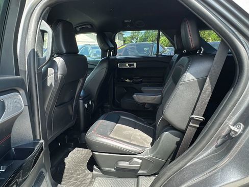 Used 2023 Ford Explorer ST-Line AWD/4WD image 14