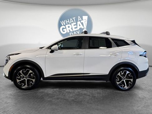 Certified 2024 Kia Sportage EX AWD/4WD image 7