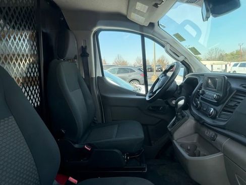 Used 2024 Ford Transit 250 Low Roof w/ Exterior Upgrade Package image 5
