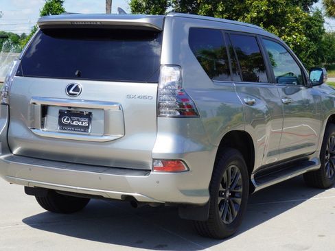 Used 2021 Lexus GX 460 Premium w/ Premium Package AWD/4WD image 6