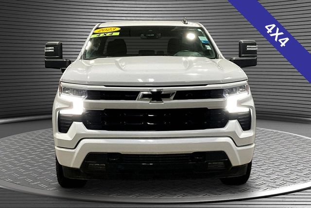 Used 2023 Chevrolet Silverado 1500 RST w/ Max Trailering Package AWD/4WD image 2
