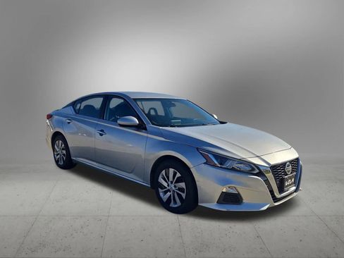 Used 2020 Nissan Altima 2.5 S image 8