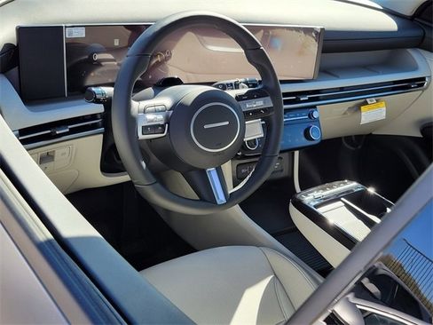 New 2026 Hyundai Tucson Limited image 3