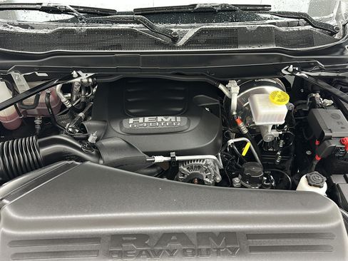 Used 2026 RAM 2500 Big Horn AWD/4WD image 28