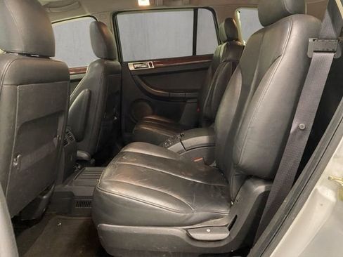 Used 2005 Chrysler Pacifica Touring AWD/4WD image 21