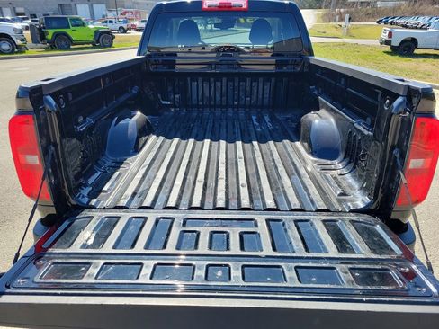 Used 2022 Chevrolet Colorado LT w/ Fleet Safety Package image 29