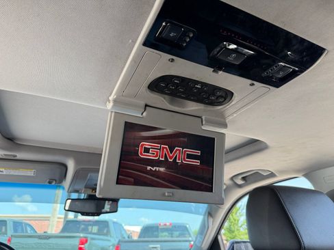 Used 2015 GMC Yukon SLT w/ Open Road Package AWD/4WD image 5