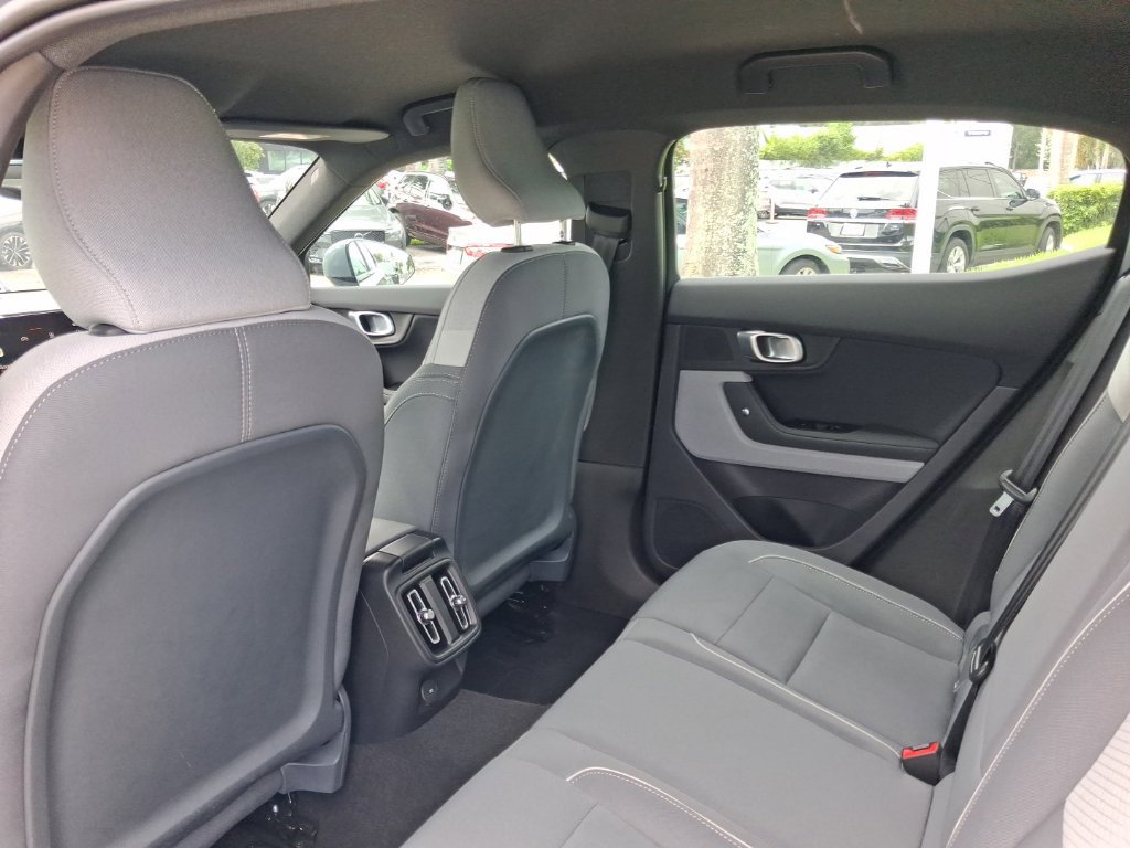 Used 2024 Polestar Polestar 2 AWD/4WD image 6