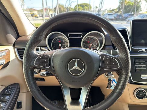 Used 2016 Mercedes-Benz GLE 350 w/ Premium Package image 48