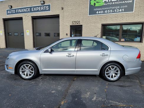 Used 2011 Ford Fusion SEL w/ 301A Rapid Spec Order Code image 8