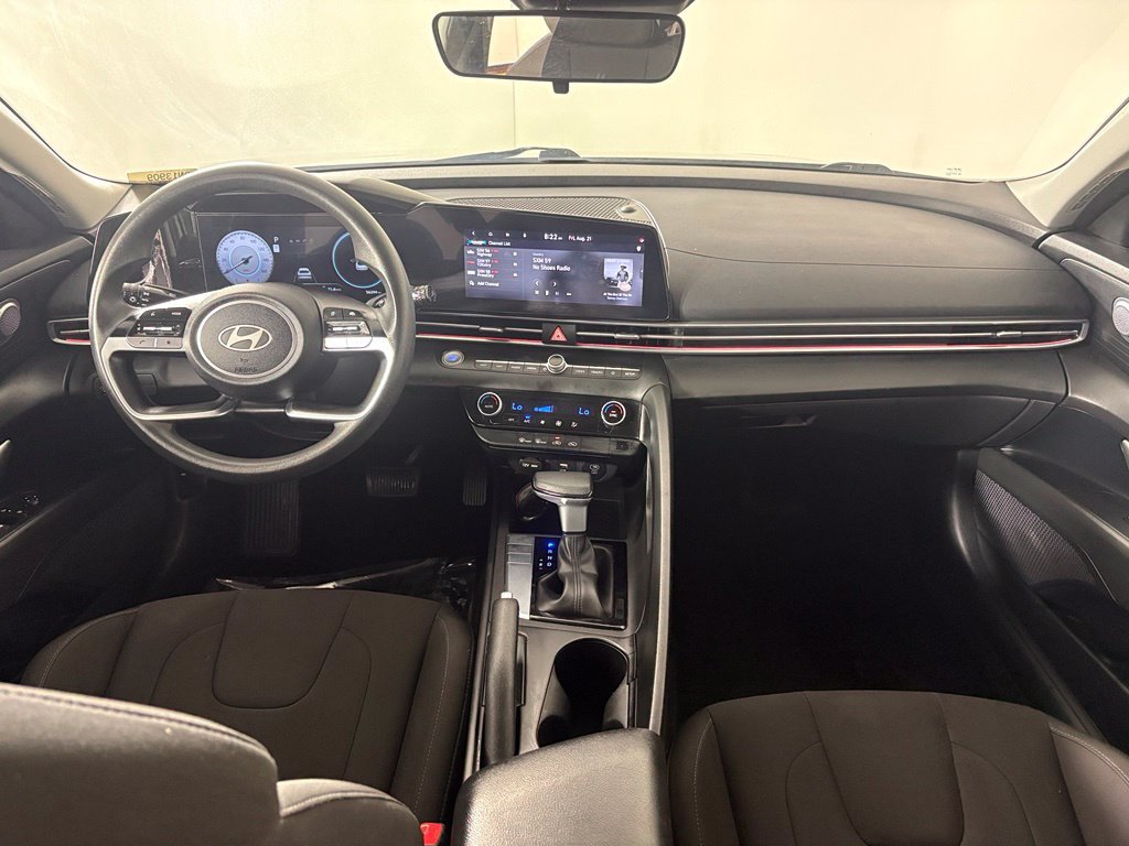 Used 2024 Hyundai Elantra SEL FWD image 37