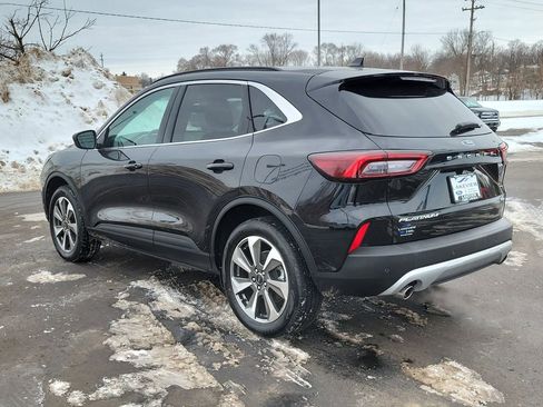 Certified 2025 Ford Escape Platinum image 4