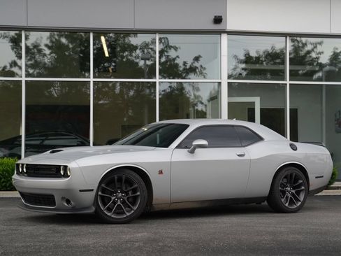 Used 2023 Dodge Challenger R/T Scat Pack RWD image 1
