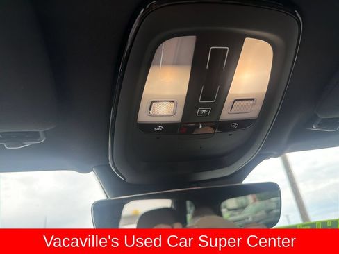 Used 2023 Volvo XC90 B6 Plus AWD/4WD image 21
