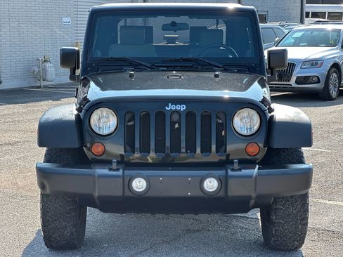 Used 2010 Jeep Wrangler Rubicon w/ Dual Top Group image 10