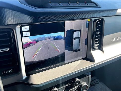 Used 2022 Ford Bronco Outer Banks w/ Sasquatch Package image 27