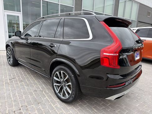 Used 2019 Volvo XC90 T6 Momentum w/ Protection Package Premier AWD/4WD image 3