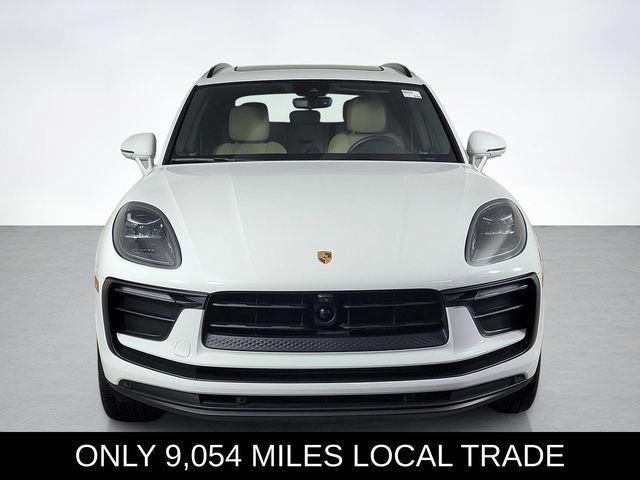 Used 2024 Porsche Macan AWD/4WD image 8