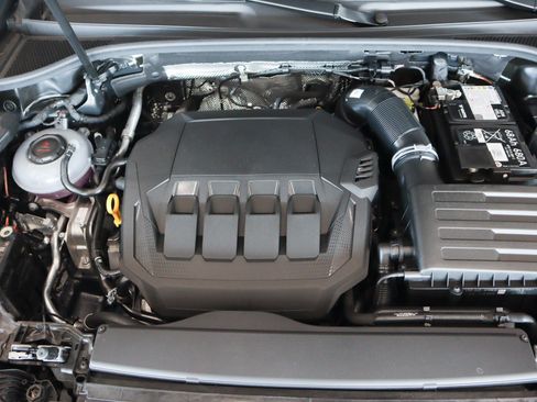 New 2025 Audi Q3 2.0T Premium w/ Convenience Package image 4