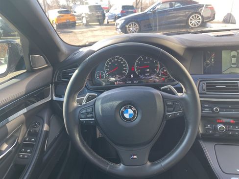 Used 2013 BMW M5 image 26