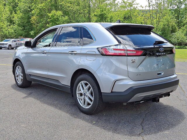 Certified 2022 Ford Edge SEL w/ Convenience Package AWD/4WD image 4