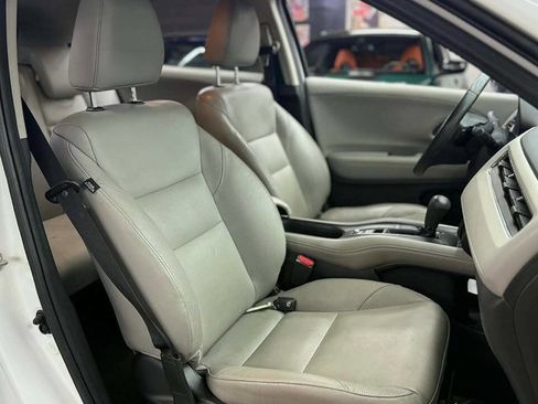 Used 2017 Honda HR-V EX-L image 13