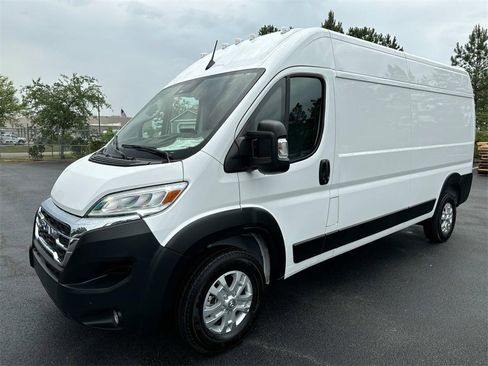 New 2024 RAM ProMaster 2500 w/ Quick Order Package 22H SLT+ image 8