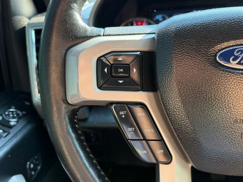 Used 2018 Ford F350 Lariat w/ Chrome Package AWD/4WD image 18