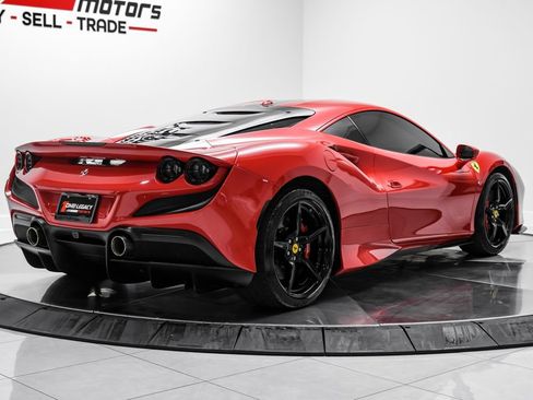 Used 2020 Ferrari F8 Tributo RWD image 11
