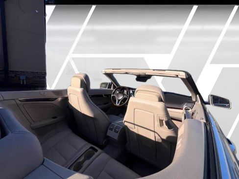 Used 2014 Mercedes-Benz E 350 Cabriolet w/ Premium 1 Package image 9