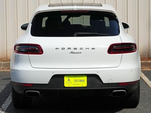 Used 2018 Porsche Macan AWD/4WD image 50