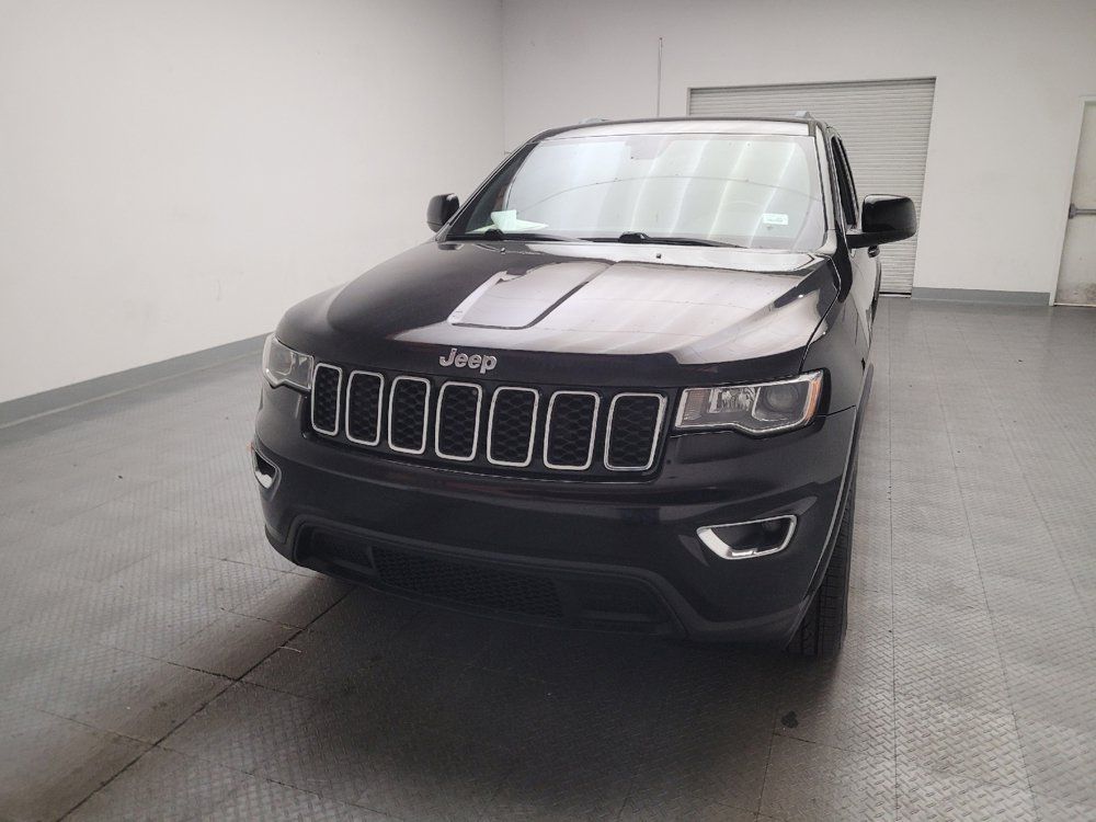 Used 2018 Jeep Grand Cherokee Laredo RWD image 15