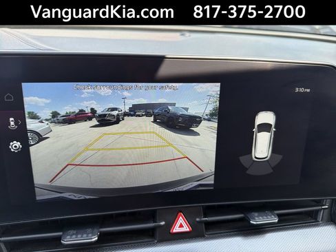 Certified 2025 Kia Sportage SX FWD image 27