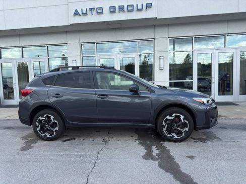 Used 2023 Subaru Crosstrek 2.5i Limited AWD/4WD image 2