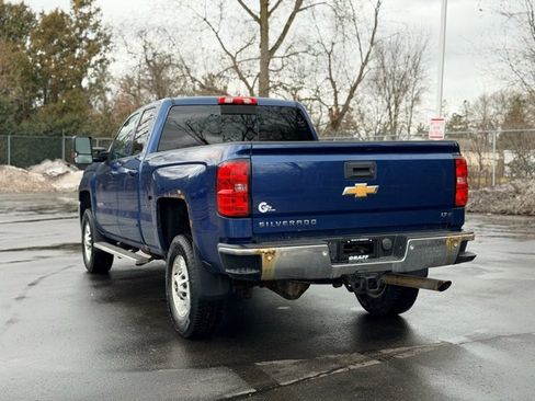 Used 2015 Chevrolet Silverado 2500 LT w/ LT Convenience Package image 6