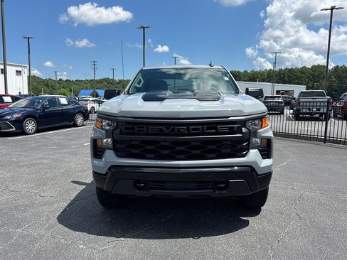Used 2024 Chevrolet Silverado 1500 Custom Trail Boss w/ Turbomax Blackout Package AWD/4WD image 3